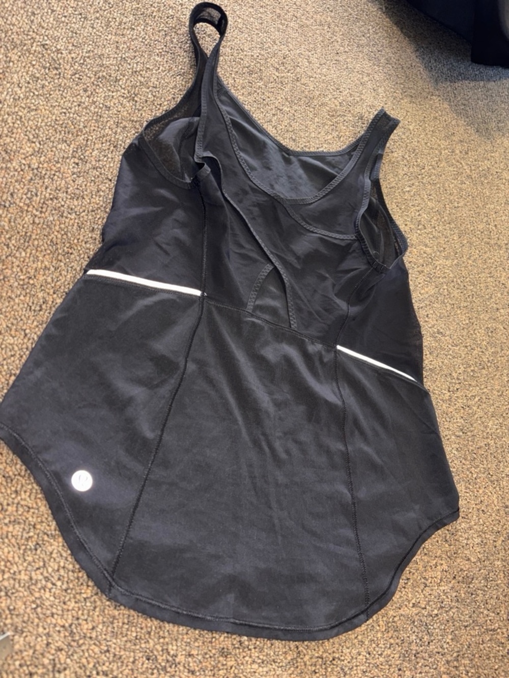 Lululemon | Run with the Sun Top |